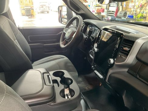 Used 2026 RAM 2500 Big Horn AWD/4WD image 19