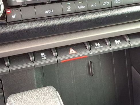 Used 2022 Toyota Tundra SR5 image 31