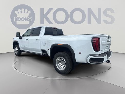 New 2026 GMC Sierra 3500 Denali Ultimate AWD/4WD image 4