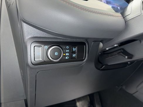 New 2026 Ford Explorer Active w/ Active Comfort Package image 15