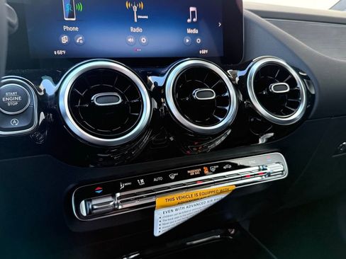New 2026 Mercedes-Benz GLA 250 4MATIC image 24