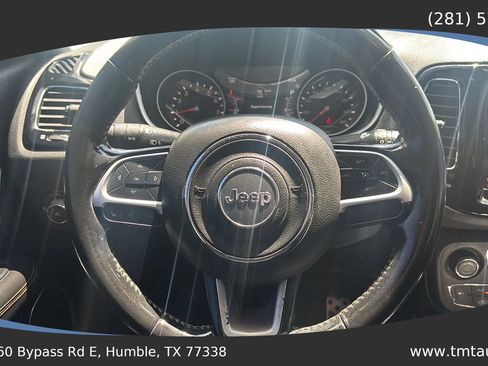 Used 2020 Jeep Compass Limited AWD/4WD image 10