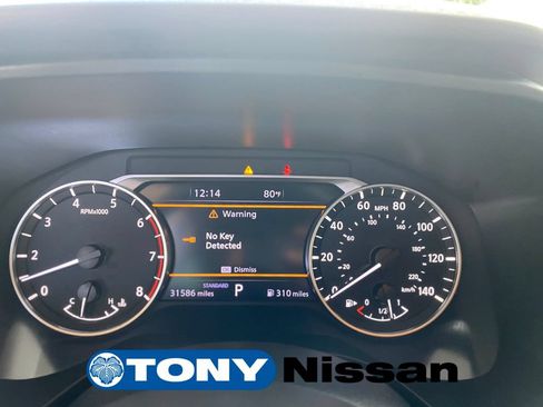 Used 2023 Nissan Rogue SL w/ SL Premium Package FWD image 15