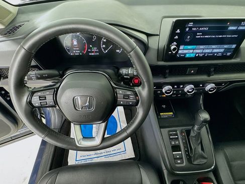 Used 2023 Honda CR-V EX-L image 10