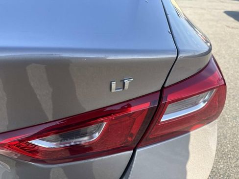 Used 2023 Chevrolet Malibu LT image 6