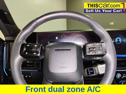 Used 2025 Hyundai Santa Fe Calligraphy FWD image 16