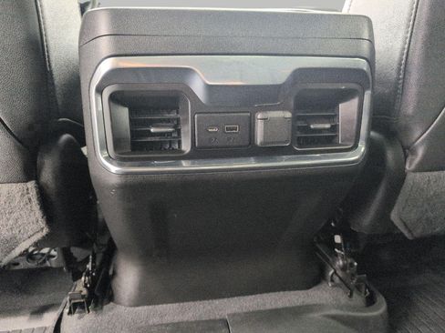 Used 2022 GMC Sierra 1500 AT4 w/ AT4 Premium Package AWD/4WD image 24