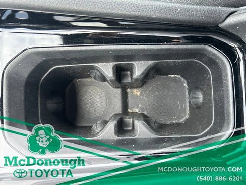 Used 2023 Jeep Compass Limited AWD/4WD image 17