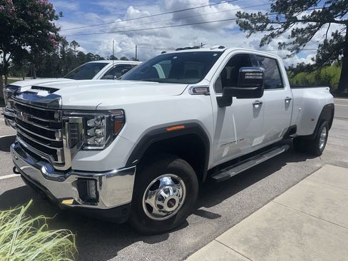 Used 2023 GMC Sierra 3500 SLT w/ SLT Convenience Package AWD/4WD image 1