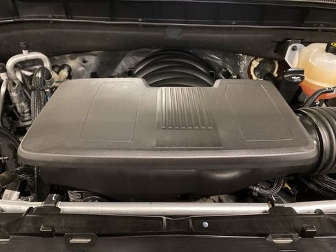 Used 2022 Chevrolet Tahoe LT image 4