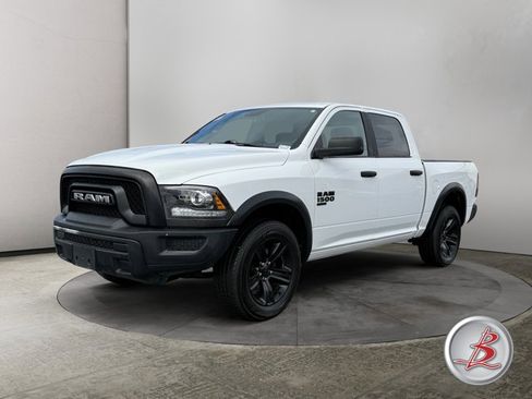 Used 2022 RAM 1500 Warlock AWD/4WD image 3