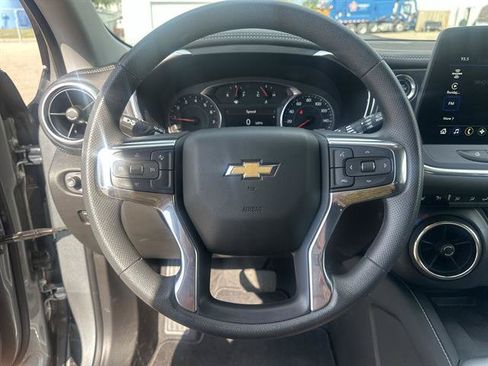 Used 2024 Chevrolet Blazer LT w/ Convenience Package AWD/4WD image 11