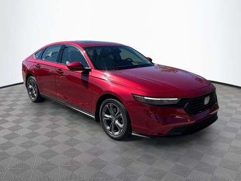 Used 2024 Honda Accord EX image 3
