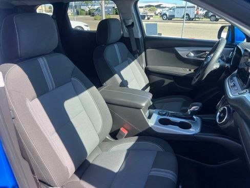 Used 2025 Chevrolet Blazer LT FWD image 39