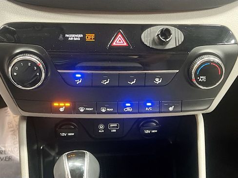 Used 2017 Hyundai Tucson Sport image 14