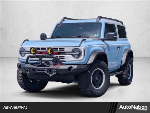 Used 2024 Ford Bronco Heritage Edition AWD/4WD image 1