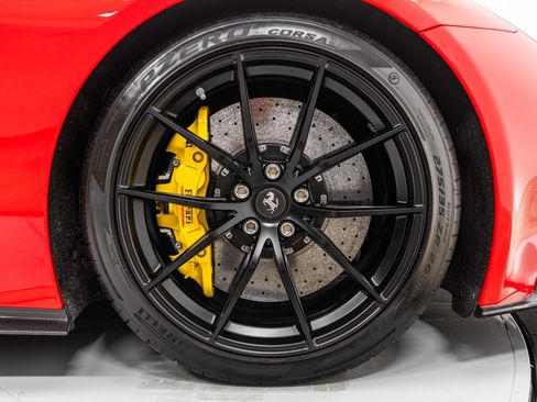 Certified 2016 Ferrari F12tdf RWD image 17