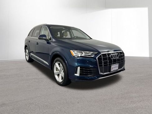 Used 2021 Audi Q7 3.0T Premium w/ Convenience Package AWD/4WD image 3