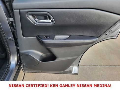 Certified 2025 Nissan Rogue SV image 48