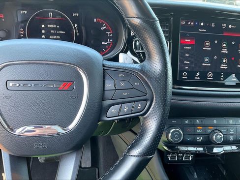 Used 2025 Dodge Durango GT AWD/4WD image 24