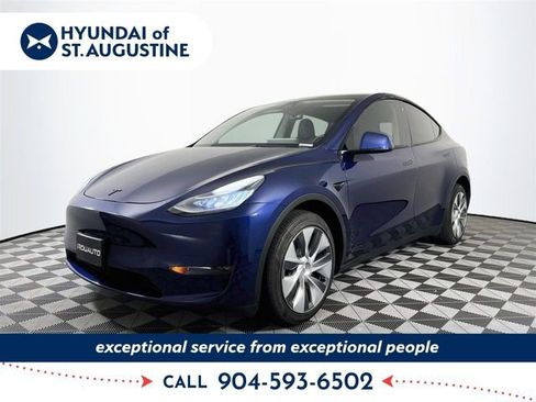 Used 2023 Tesla Model Y AWD image 1