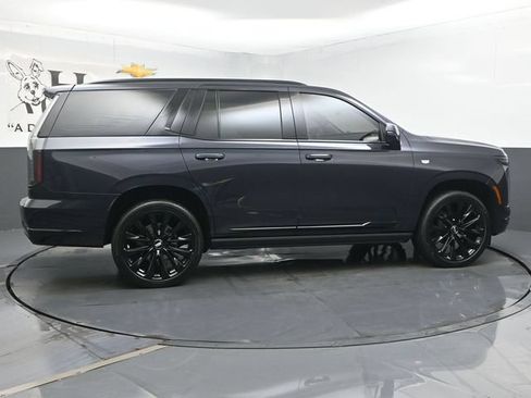 Used 2025 Cadillac Escalade Sport Platinum w/ LPO, ONYX Package AWD/4WD image 41
