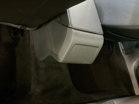 Used 2024 Volkswagen Jetta SE FWD image 28