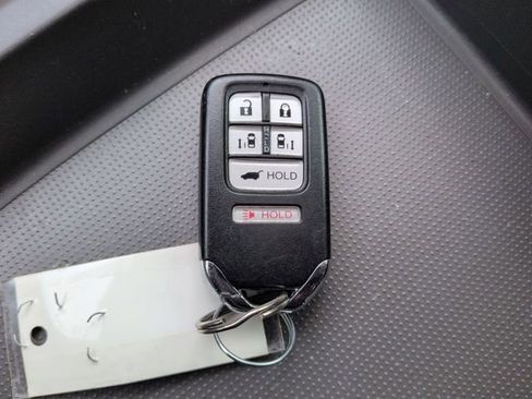 Used 2016 Honda Odyssey EX-L image 27