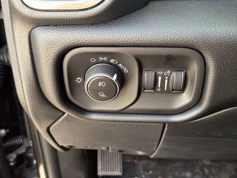 New 2026 RAM 2500 Laramie w/ Night Edition AWD/4WD image 26