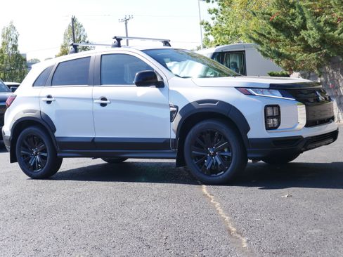 New 2025 Mitsubishi Outlander Sport AWD image 9