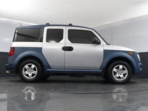 Used 2005 Honda Element EX image 18
