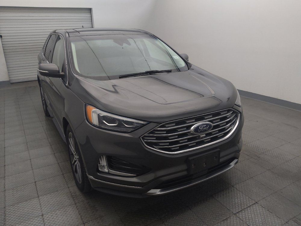 Used 2019 Ford Edge Titanium w/ Equipment Group 301A FWD image 14