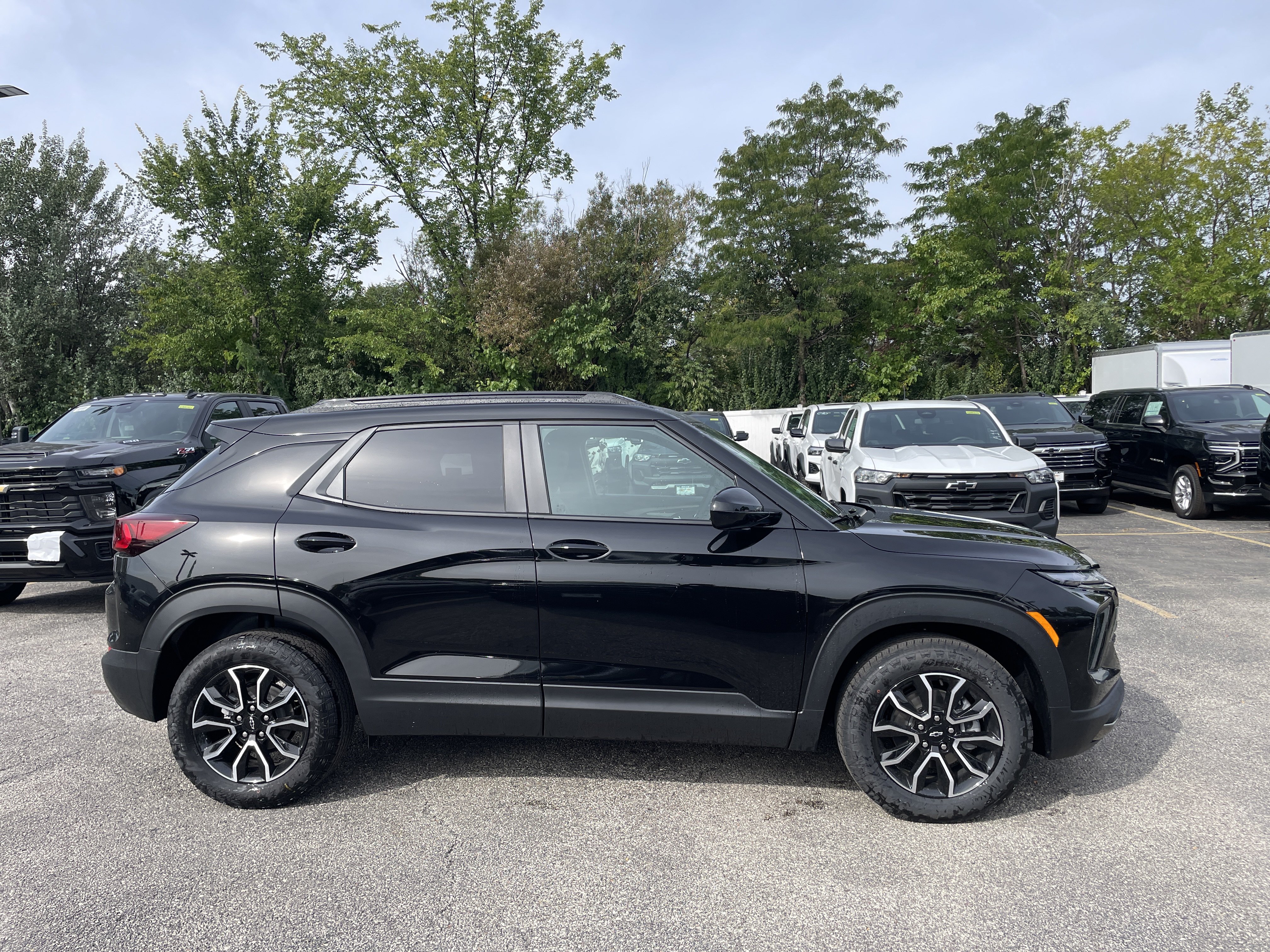 New 2026 Chevrolet TrailBlazer ACTIV w/ Convenience Package FWD image 4