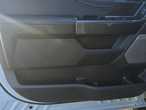 Used 2022 Ford F150 XLT w/ Equipment Group 302A High image 9