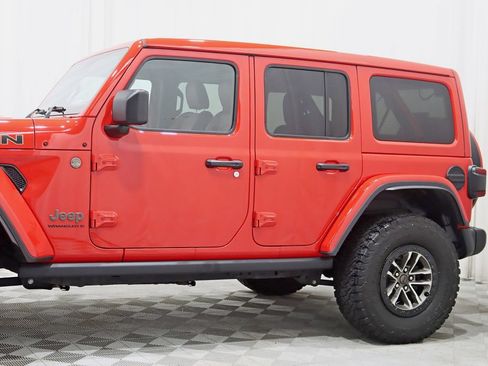 Used 2024 Jeep Wrangler Unlimited Rubicon 392 AWD/4WD image 3