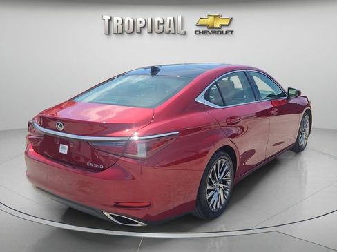 Used 2024 Lexus ES 350 w/ Technology Package FWD image 3
