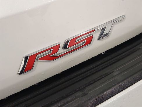 Used 2025 Chevrolet Tahoe RST w/ Comfort Package AWD/4WD image 32