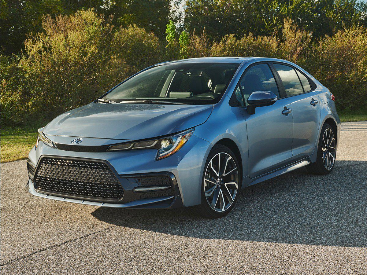 Used 2021 Toyota Corolla LE FWD image 1
