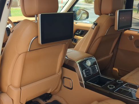 Certified 2021 Land Rover Range Rover SV Autobiography Dynamic AWD/4WD image 19