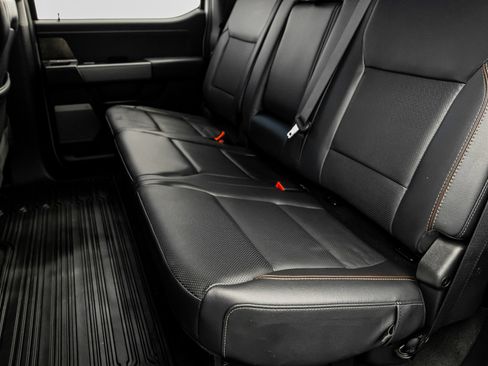 Used 2024 Ford F350 Lariat w/ Lariat Ultimate Package image 37