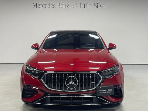 Certified 2025 Mercedes-Benz E 53 AMG e 4MATIC Sedan w/ Driver Assistance Package image 9