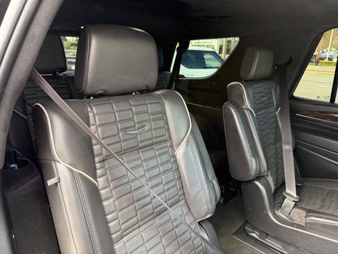 Used 2022 Cadillac Escalade Sport Platinum image 24