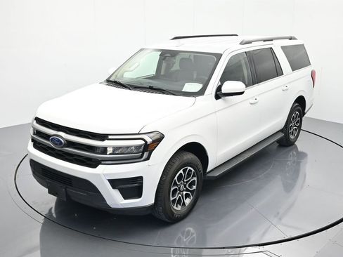 Used 2024 Ford Expedition Max XLT AWD/4WD image 29