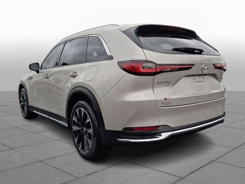 Certified 2024 MAZDA CX-90 Plug-In Hybrid w/ Premium Pkg image 5