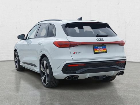 New 2026 Audi SQ5 Premium Plus AWD/4WD image 7