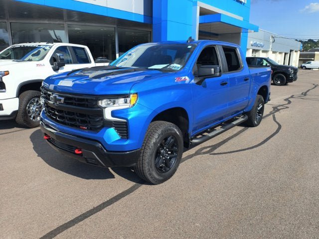 Used 2024 Chevrolet Silverado 1500 LT Trail Boss w/ Protection Package AWD/4WD image 6