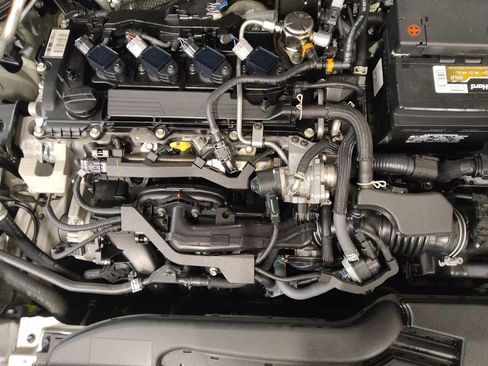 Used 2024 Toyota Corolla LE image 30