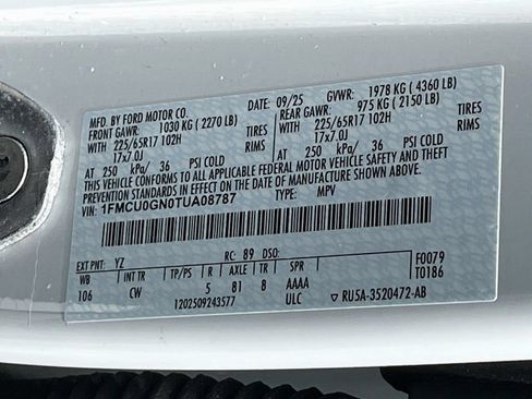 Used 2026 Ford Escape Active w/ Tech Pack #1 FWD image 32