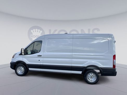 New 2026 Ford Transit 250 148 Medium Roof w/ Load Area Protection Package image 2