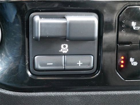 Used 2024 Chevrolet Silverado 3500 LT w/ Convenience Package image 22